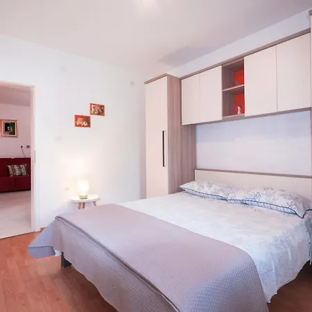 Apartman Sonja *